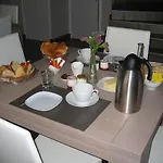 Champagne Et D'hotes Pierre Trichet