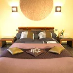 Champagne Et D'hotes Pierre Trichet Bed & Breakfast 3*