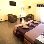 Champagne Et D'hotes Pierre Trichet Bed & Breakfast Trois-Puits