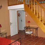 Champagne Et D'hotes Pierre Trichet Bed & Breakfast Trois-Puits