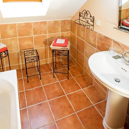 Champagne Et D'hotes Pierre Trichet Bed & Breakfast