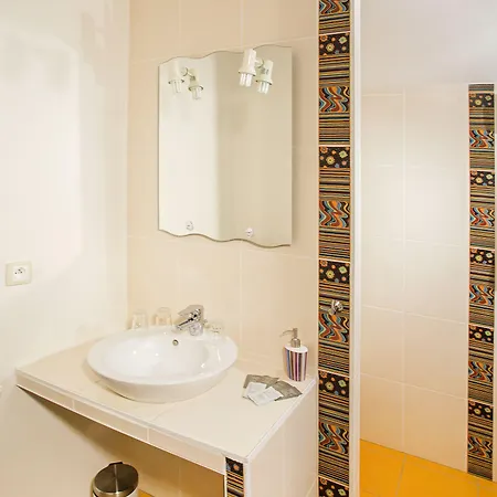 Bed & Breakfast Champagne Et D'hotes Pierre Trichet 3*