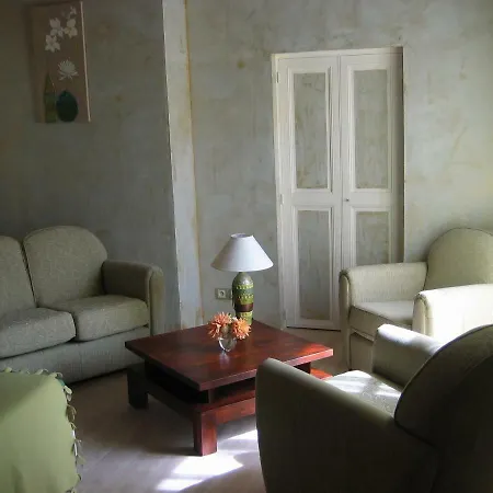 Champagne Et D'hotes Pierre Trichet Bed & Breakfast Trois-Puits