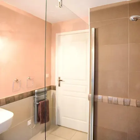 Bed & Breakfast Champagne Et D'hotes Pierre Trichet Trois-Puits