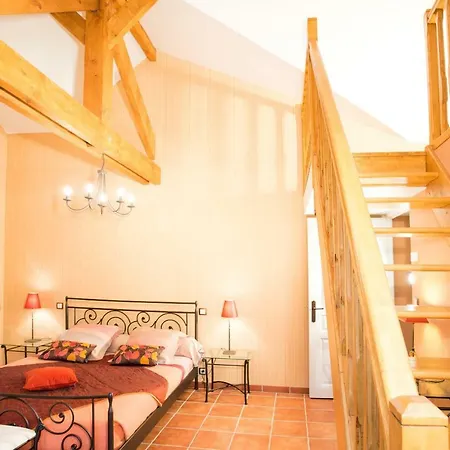 Champagne Et D'hotes Pierre Trichet Trois-Puits