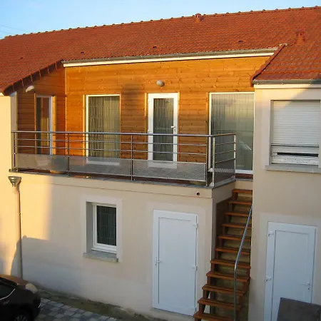 Bed & Breakfast Champagne Et D'hotes Pierre Trichet Trois-Puits