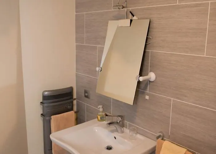 Champagne Et D'hotes Pierre Trichet Trois-Puits